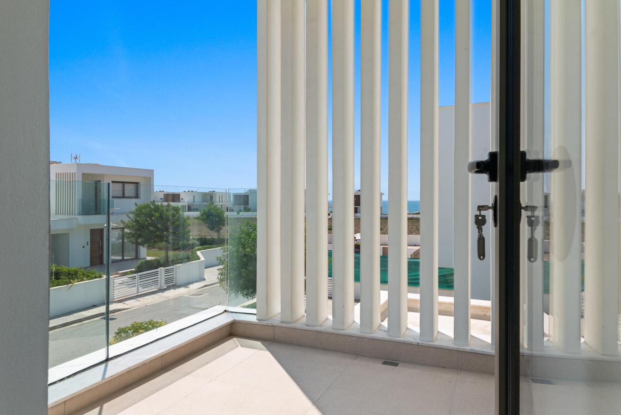 Serenity Waves Villa 17 Larnaca Exterior foto