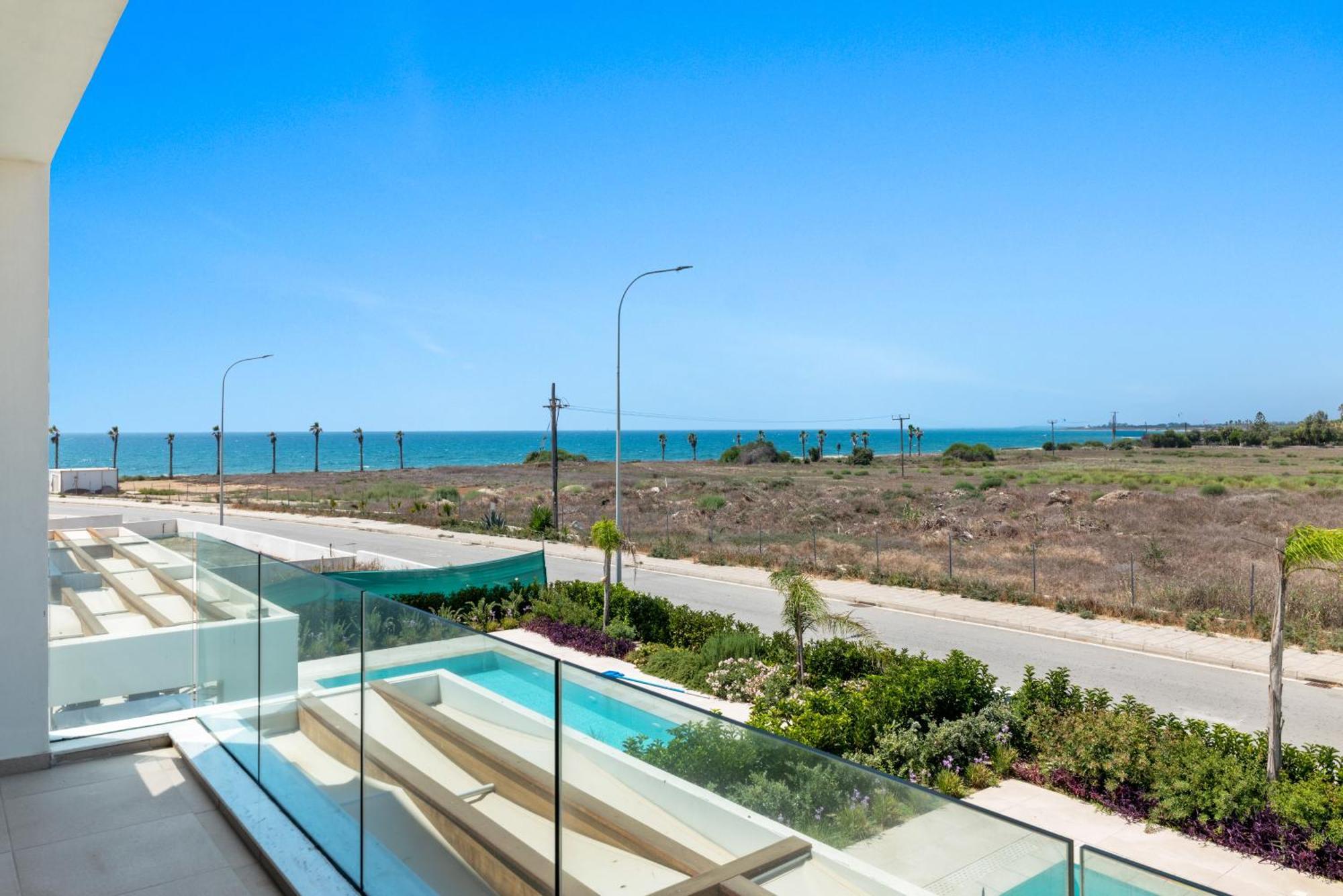 Serenity Waves Villa 17 Larnaca Exterior foto